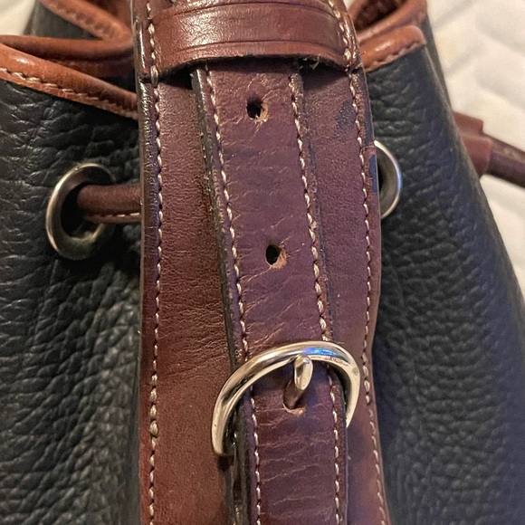 Dooney and Bourke Y171 Drawstring bag - Picture 13 of 13